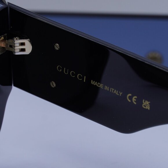 Gucci GG1546S 001 Square Sunglasses - Black/Grey